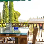 Prázdninový dům In With Pool And Vineyards *